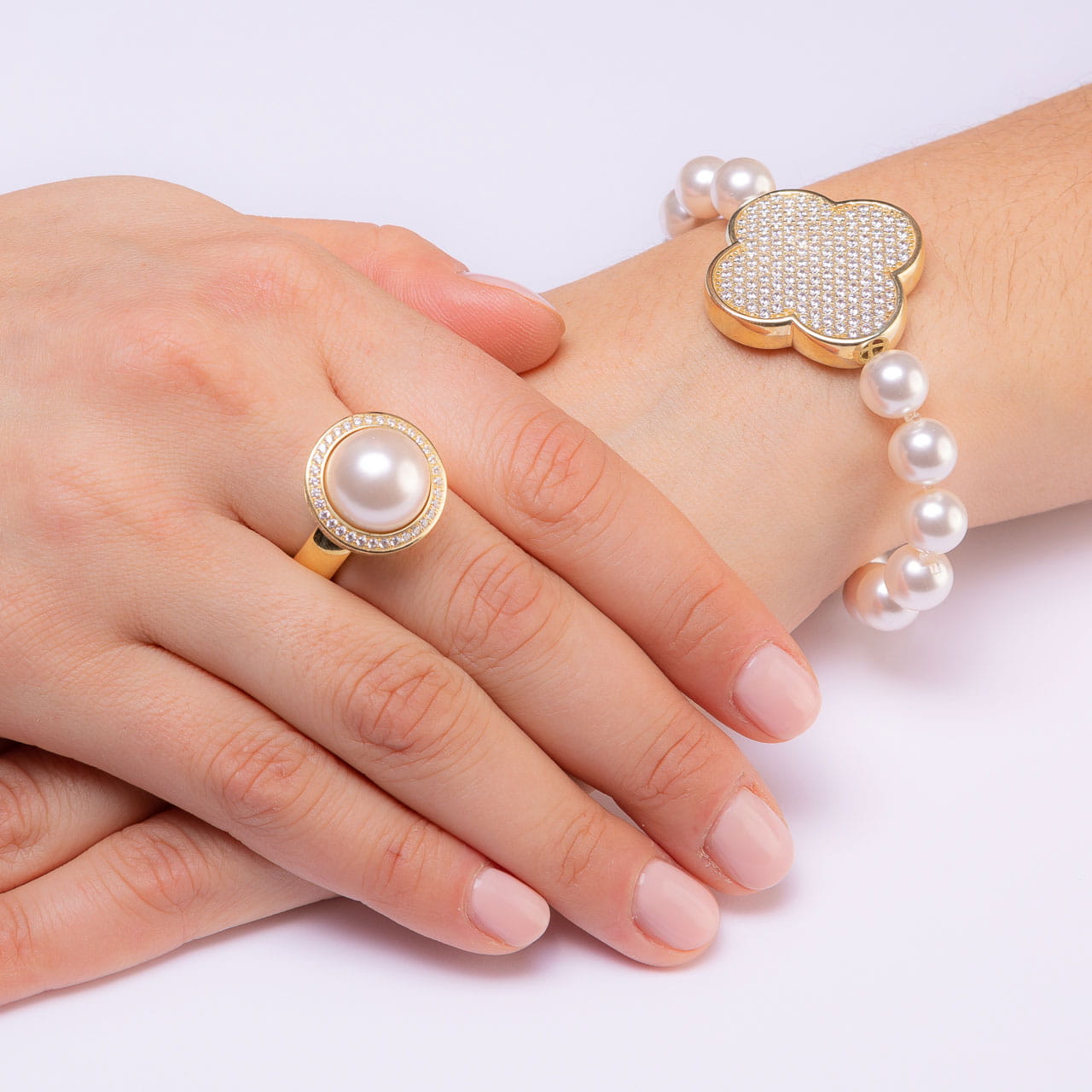 Perlarmband flexibel mit Schmuckelement